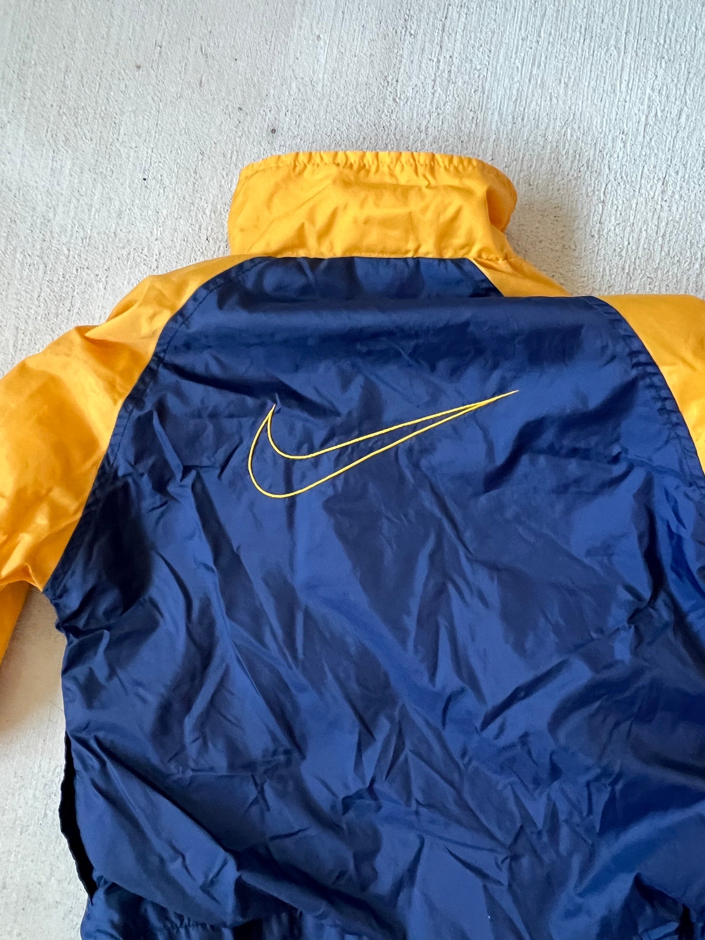 Nike windbreaker