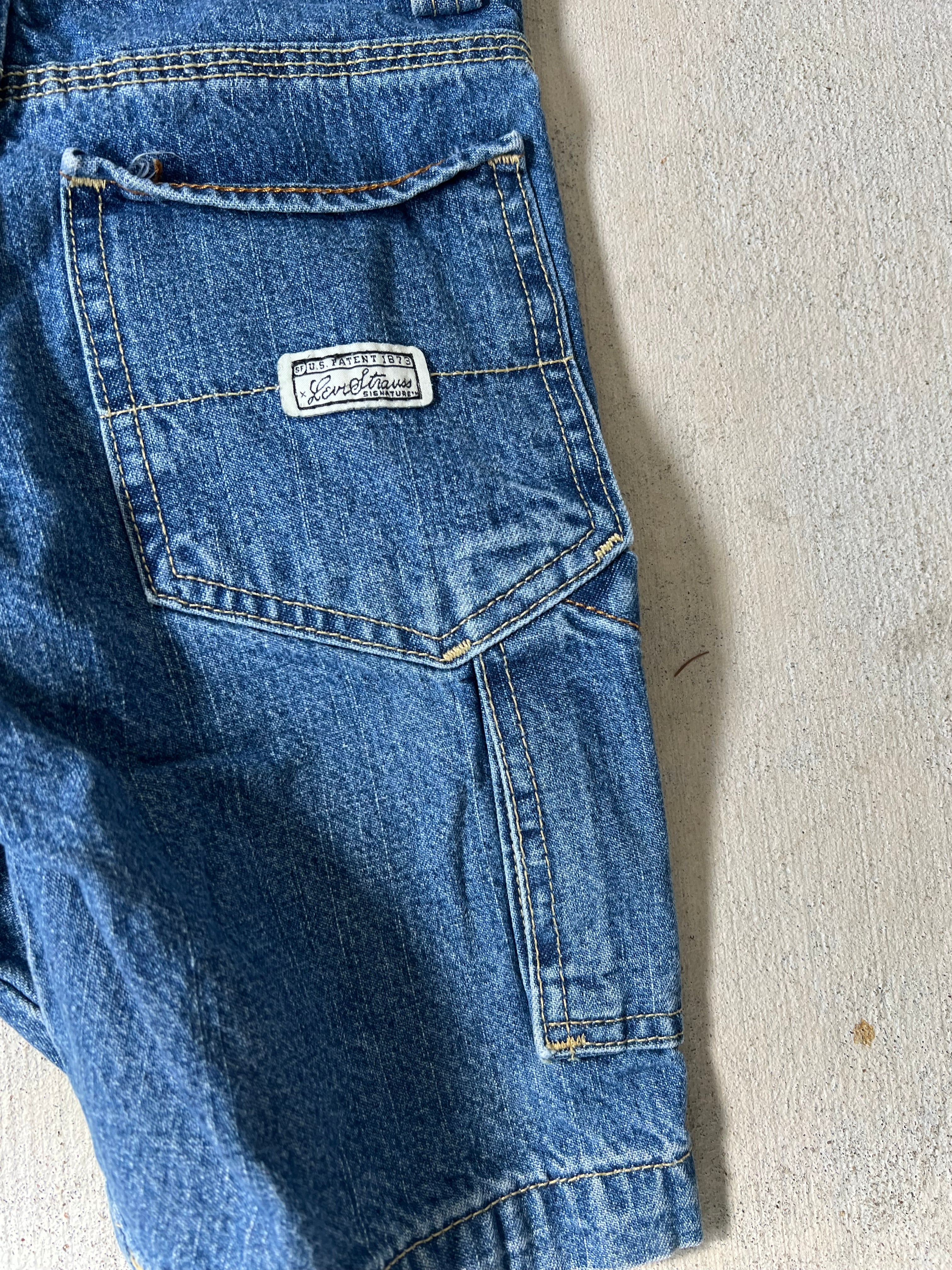 Levi Cargo Skater Shorts