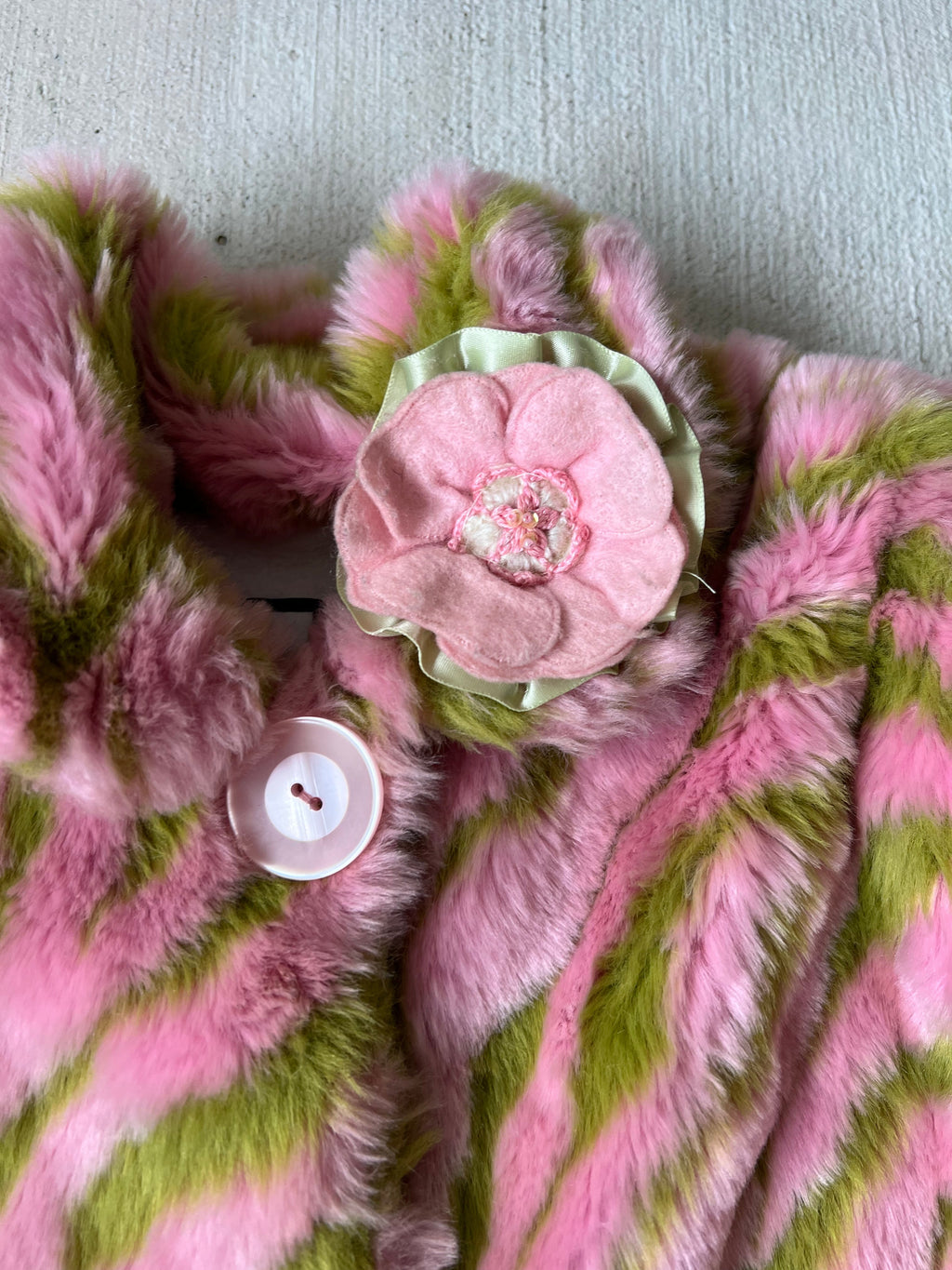 Pink/Green Fur Coat || (6x)