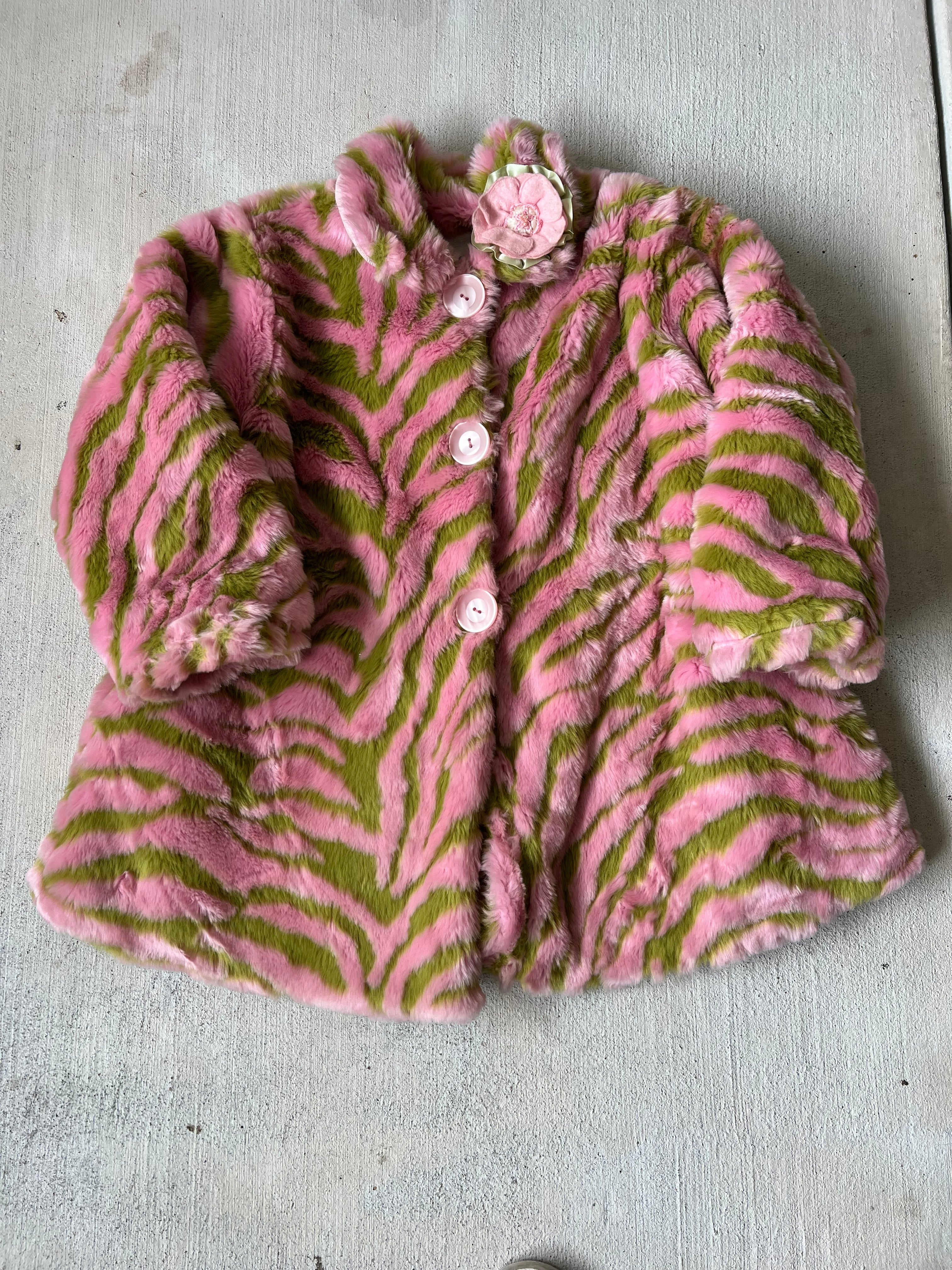 Pink/Green Fur Coat || (6x)