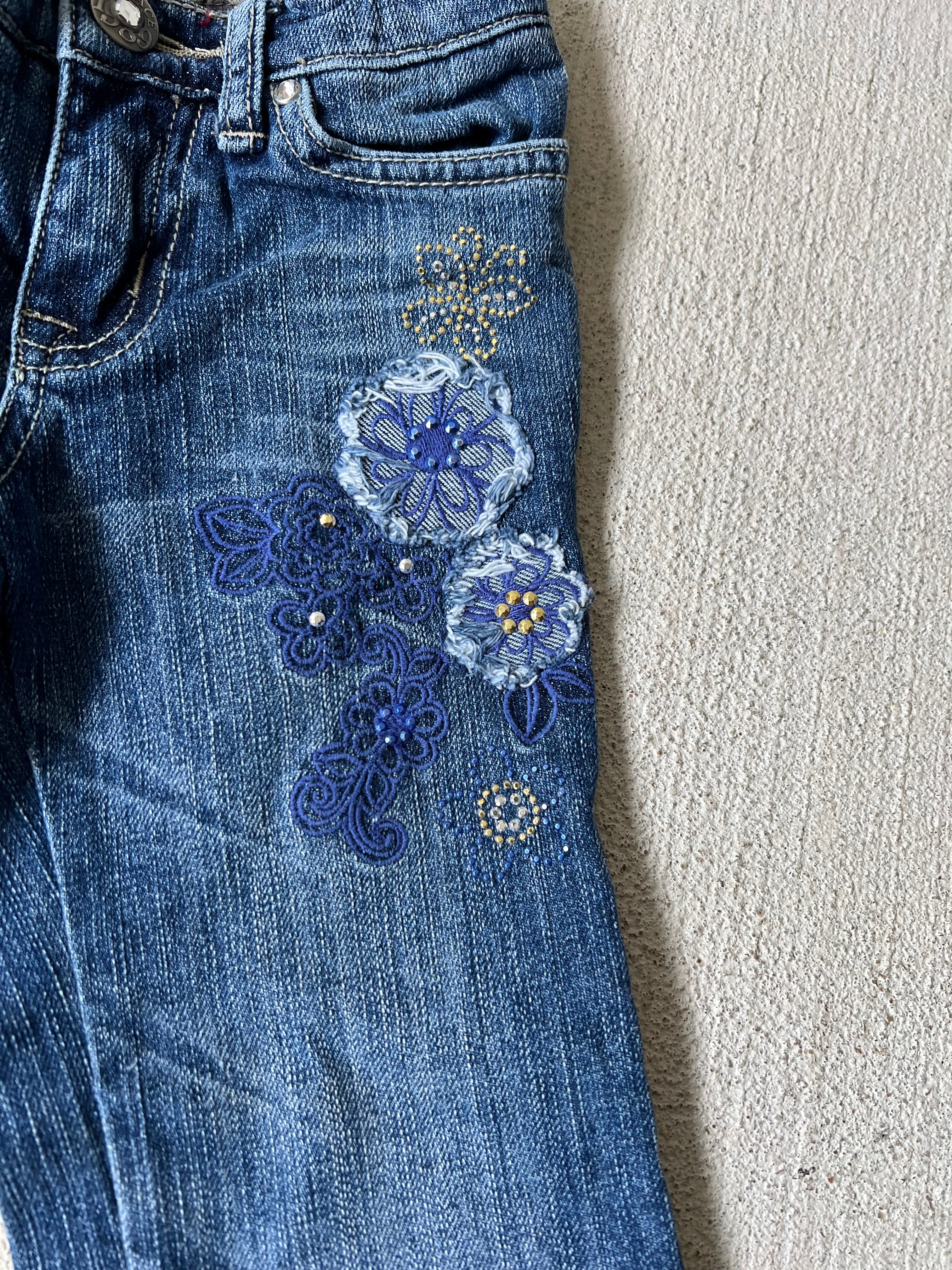 Floral Bootcut Jeans || (4)