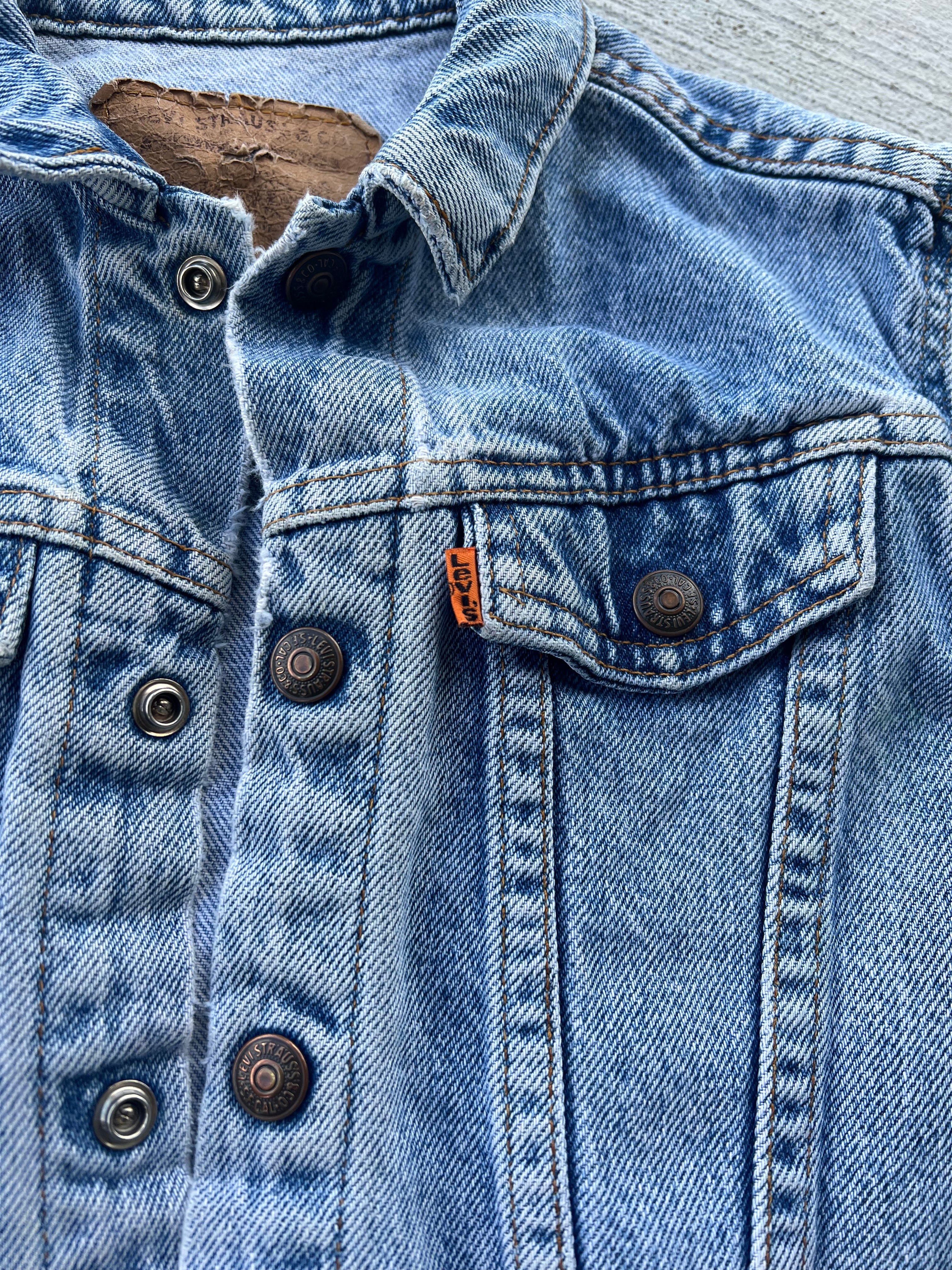 Levi’s Denim Jacket || (7)