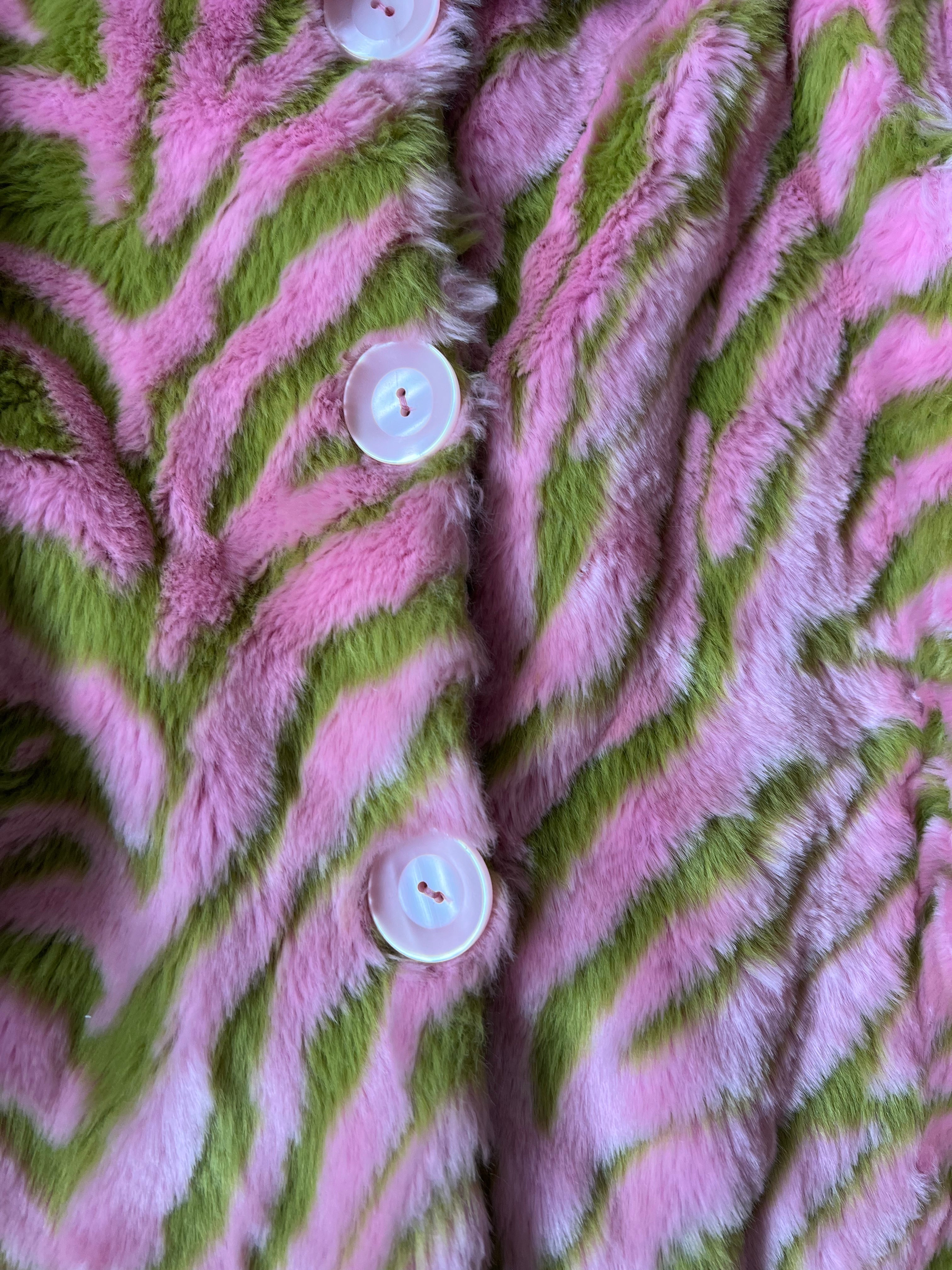 Pink/Green Fur Coat || (6x)